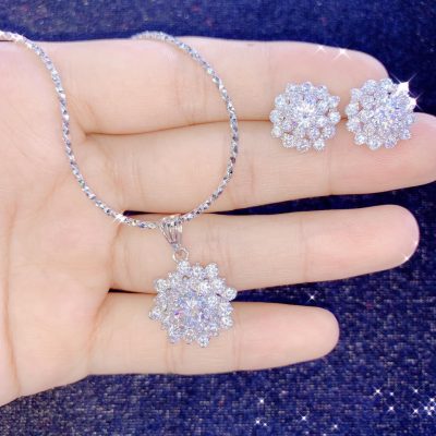 Trang Sức Bạc Có Phủ Xi Bạch Kim